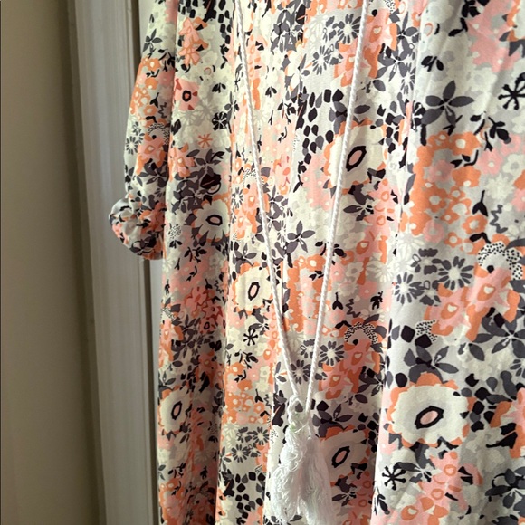 Floral peasant dress with ruffle sleeves - Picture 4 of 9